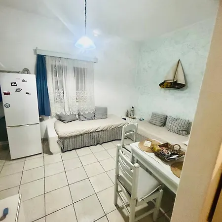 Cycladic Studio Argo